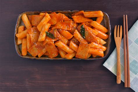  Tteokbokki piccante: un affascinante connubio di dolcezza e piccantezza che ti lascerà senza parole!