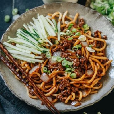  Zai Jiang Mian: Un piatto piccante e confortante, perfetto per riscaldare le fredde serate invernali?